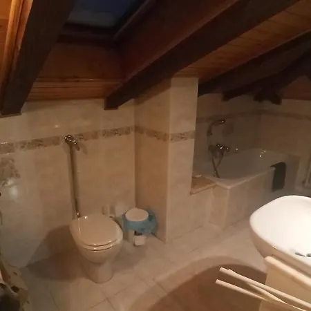 Beb Casa Mario, Via Moggioli 9,trento Bed & Breakfast