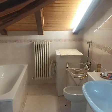 Beb Casa Mario, Via Moggioli 9,trento Bed & Breakfast Trento