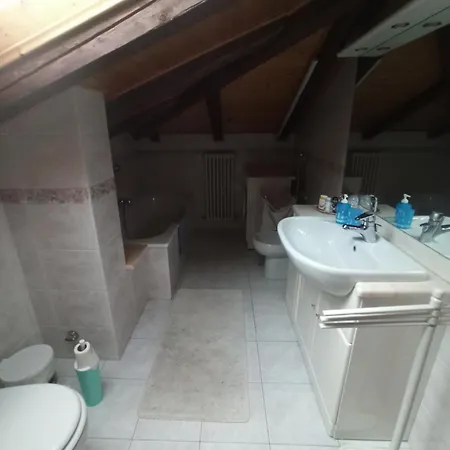 Beb Casa Mario, Via Moggioli 9,trento Bed & Breakfast *